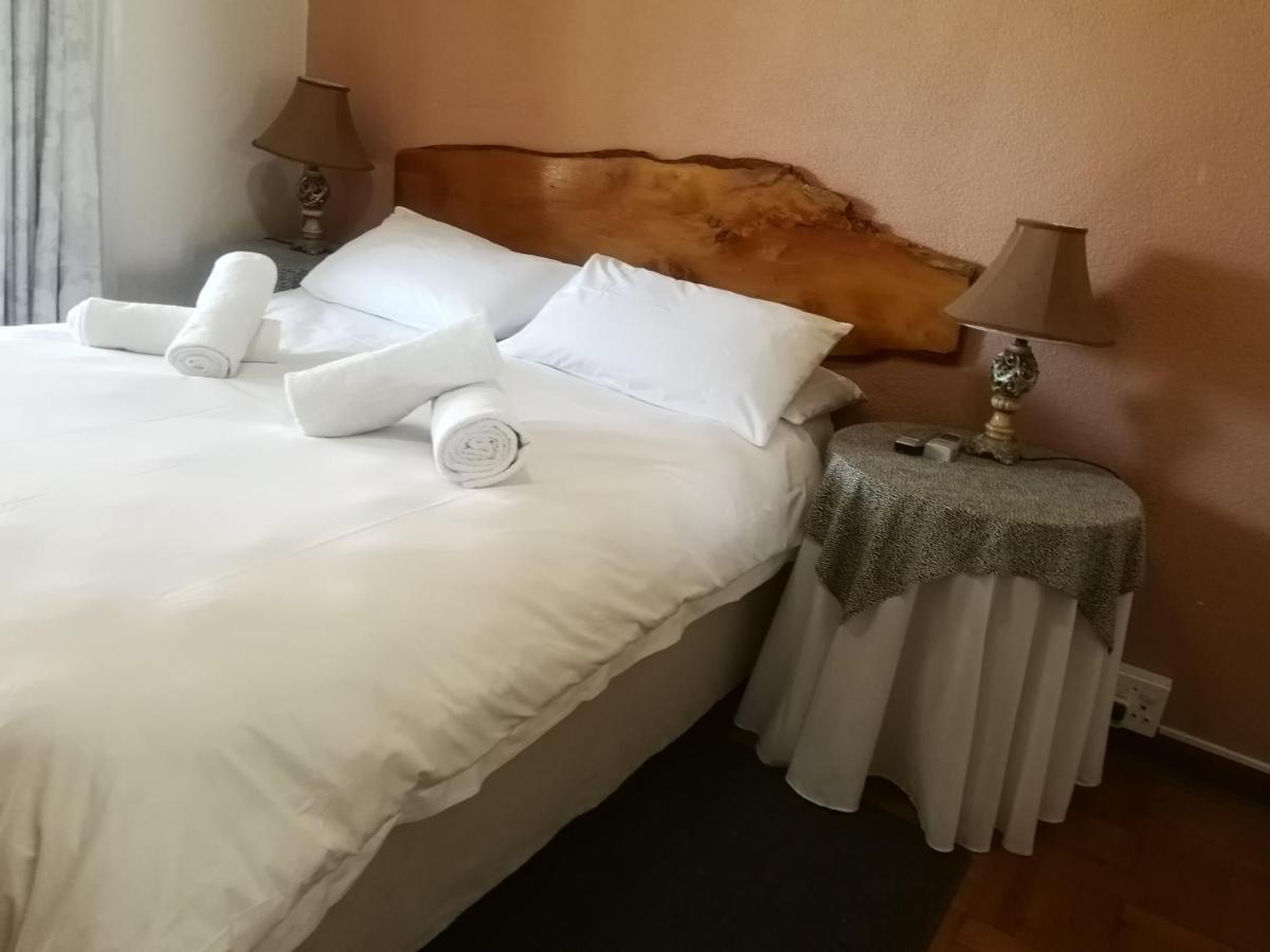 Bonani B & B เคปทาวน์ ภายนอก รูปภาพ