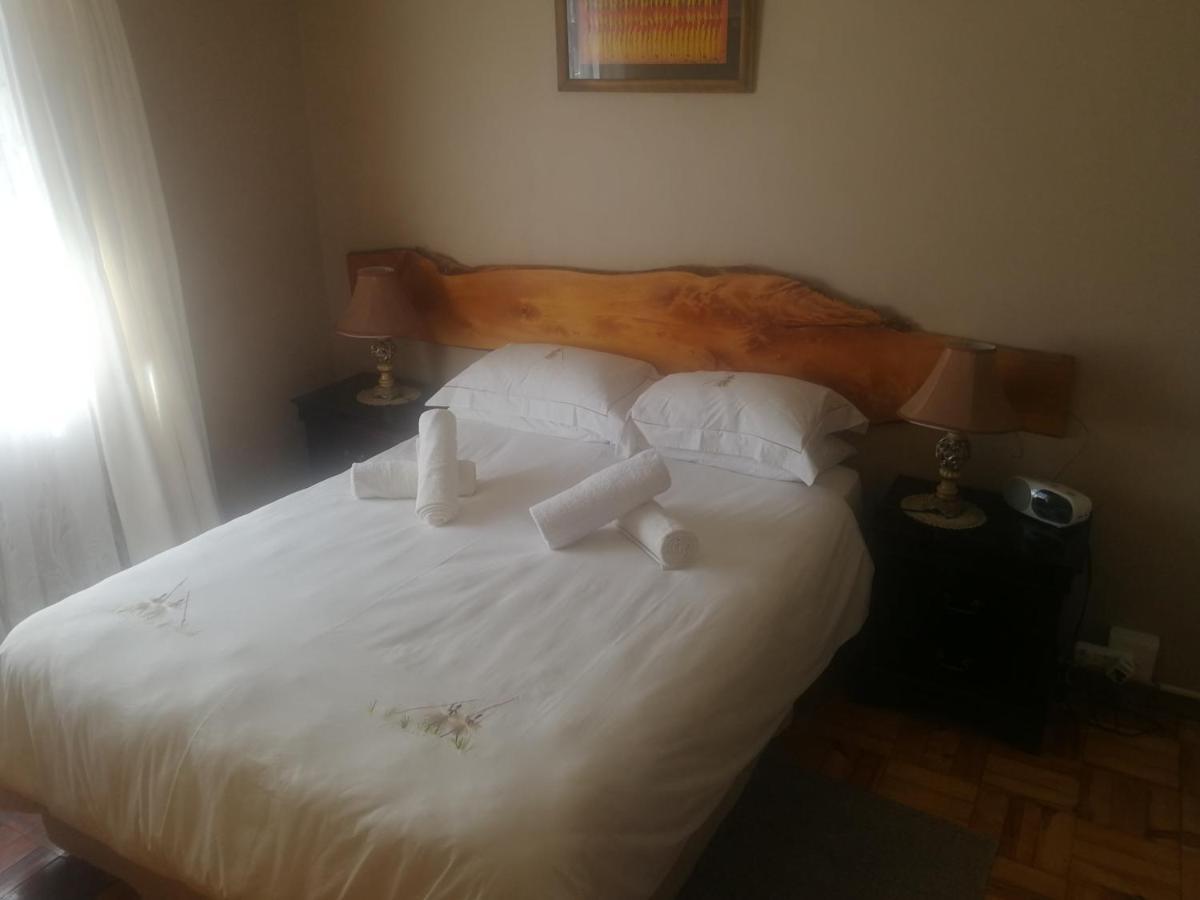 Bonani B & B เคปทาวน์ ภายนอก รูปภาพ